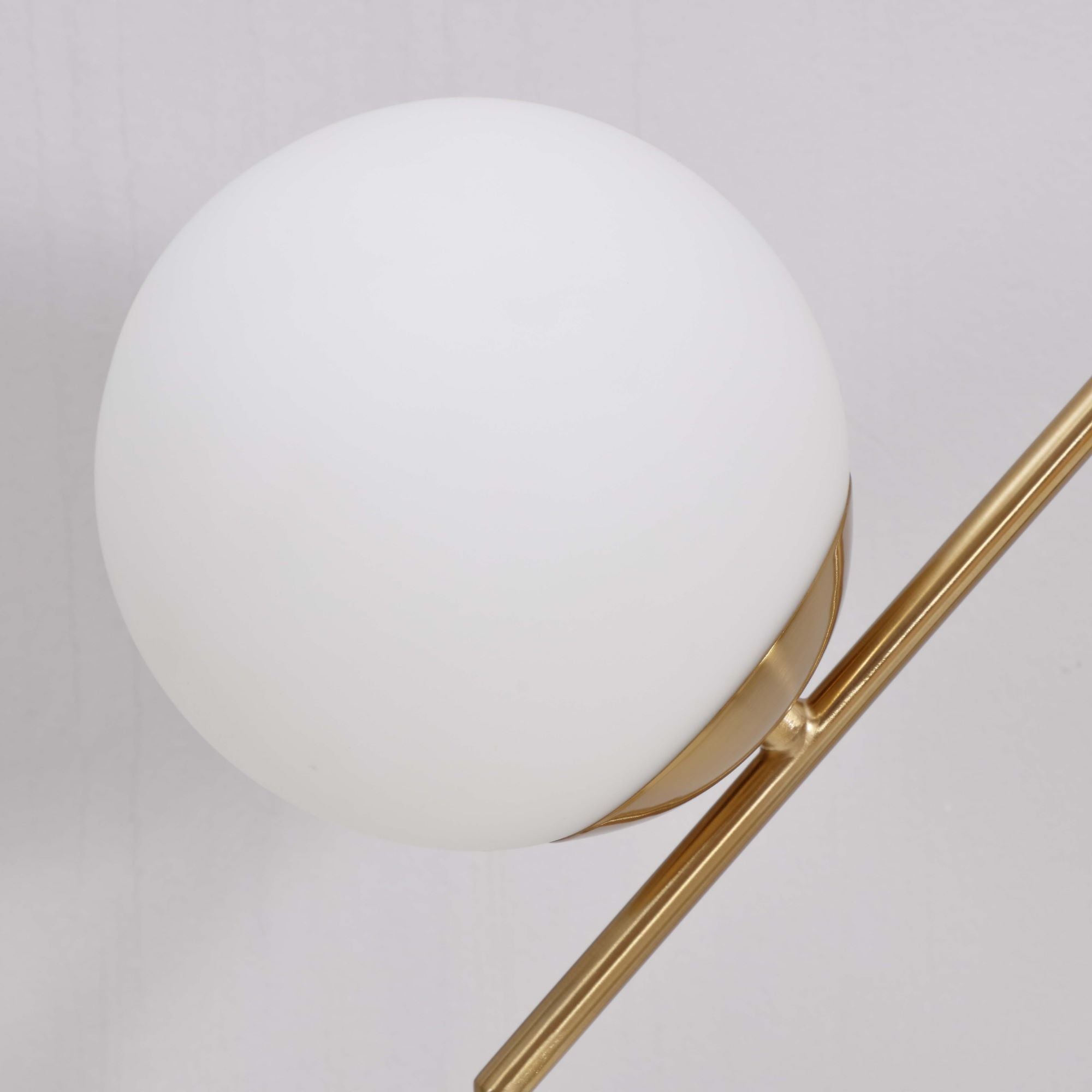 GlowTouch Bordslampa - Modern och Stilig LED Lampa