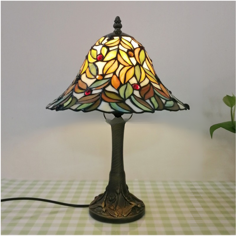 Tiffany Bordslampa - Antik Målade Glas med Bladdesign i Grön