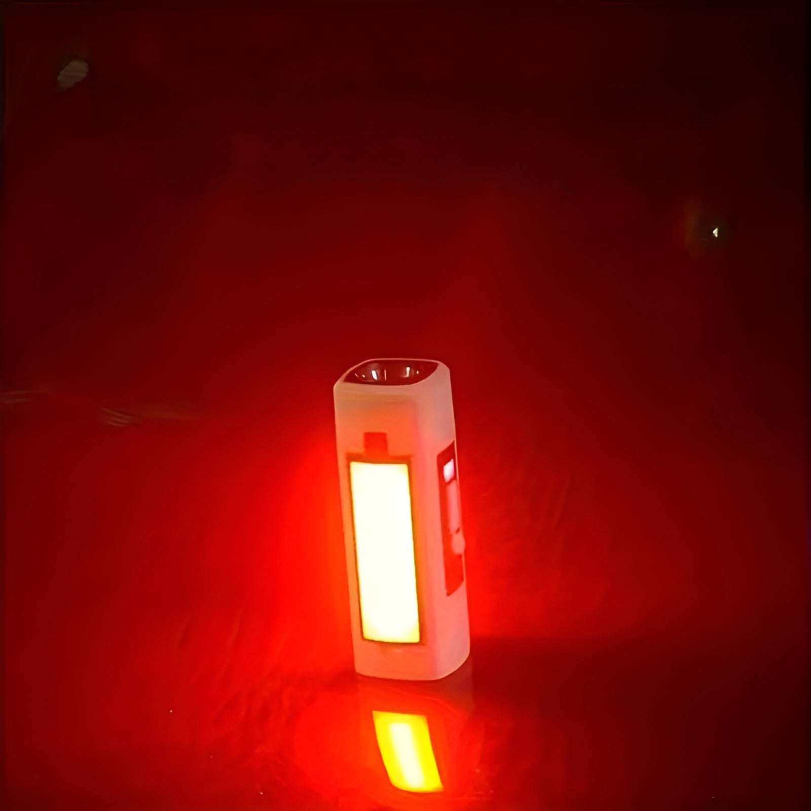 Campinglampa med USB-laddning – Bärbar & 360° roterbar | Ideal för utomhus & nödsituationer