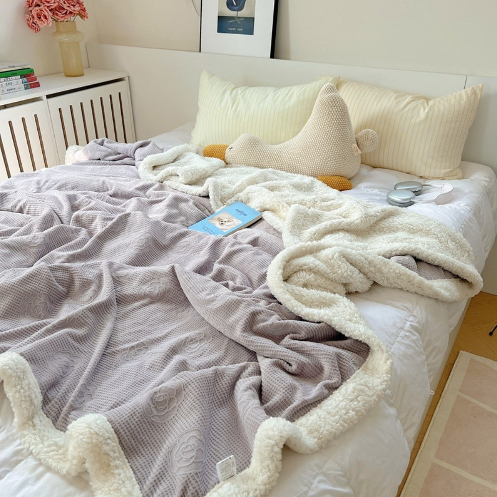 Solène Floral Prägad Sherpa Filt