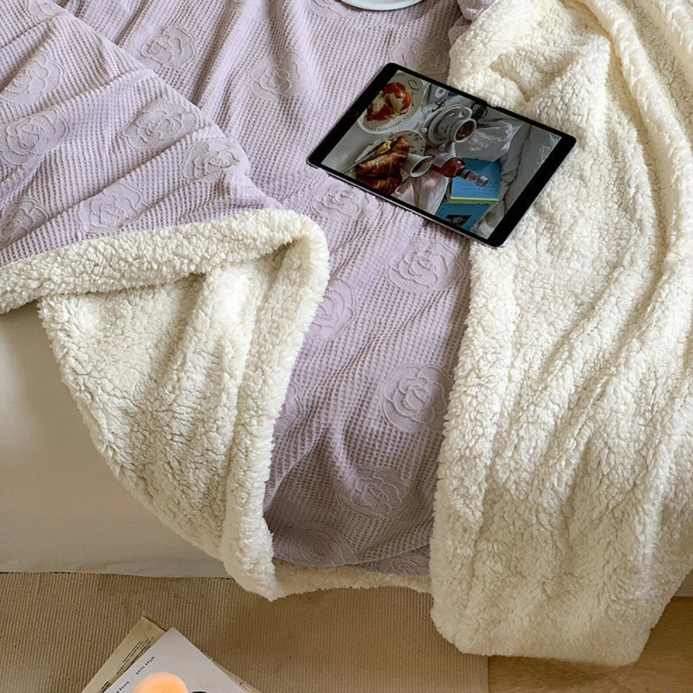 Solène Floral Prägad Sherpa Filt