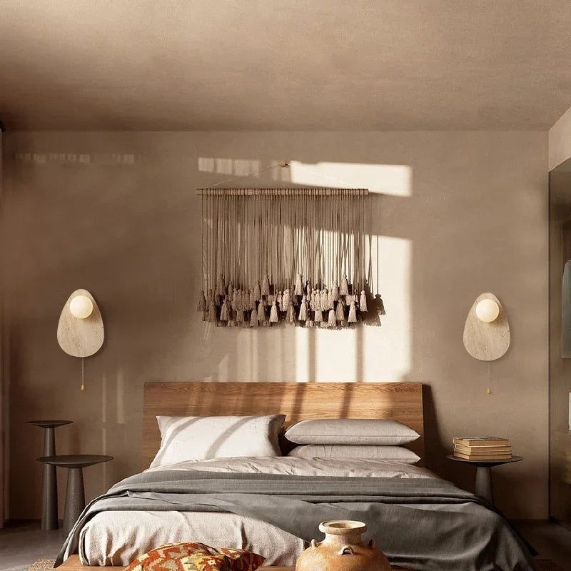 RusticStone - Handgjord vägglampa i natursten för stämningsfull belysning