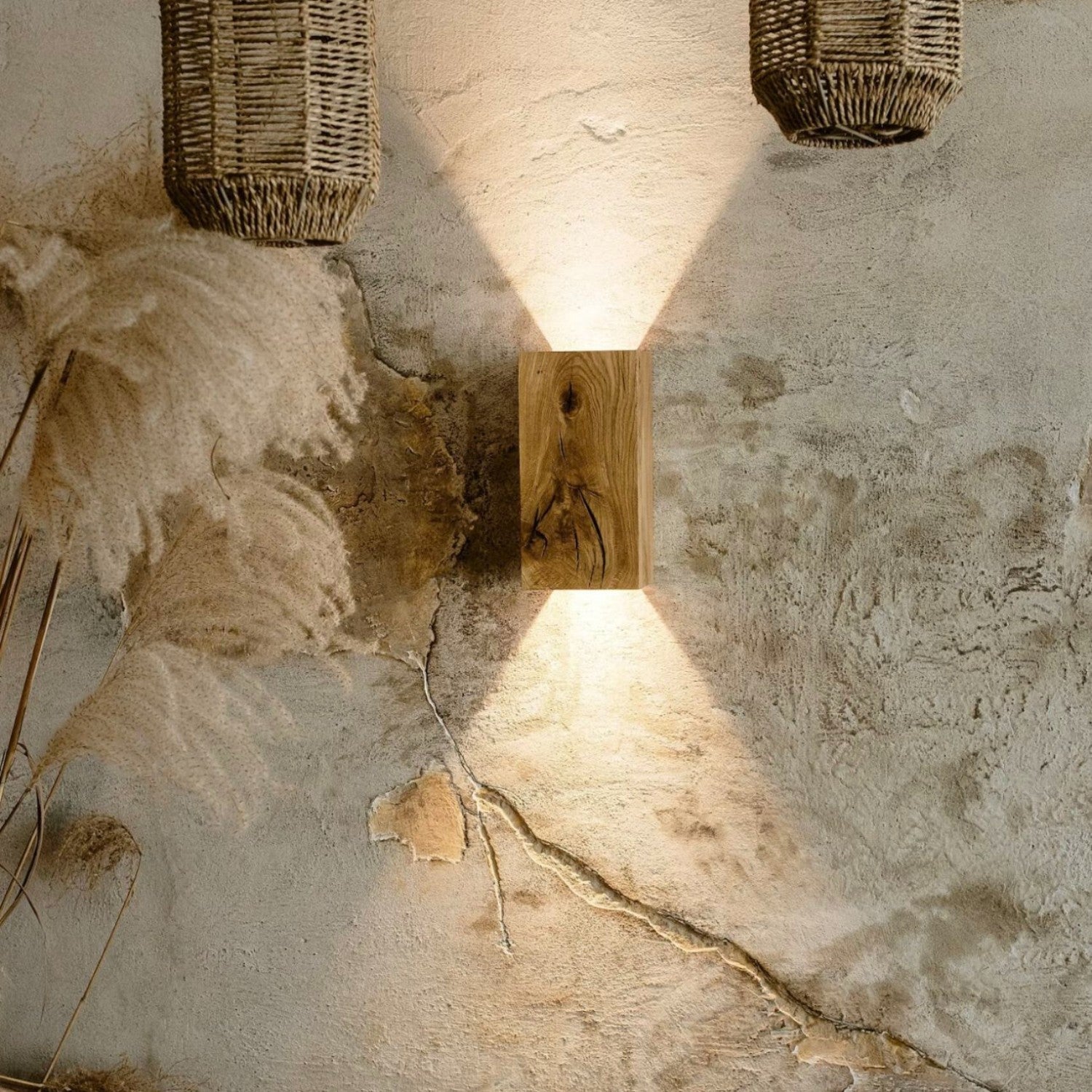 NordicGlow – Rustik Trä Vägglampa med LED Belysning för Vardagsrum och Sovrum