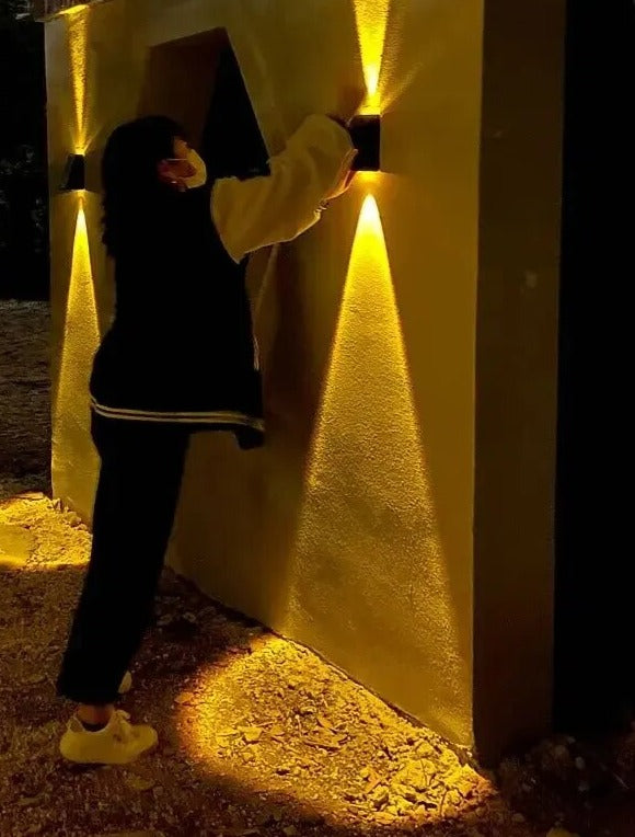 FenceGleam - LED Trädgårdsstängselbelysning