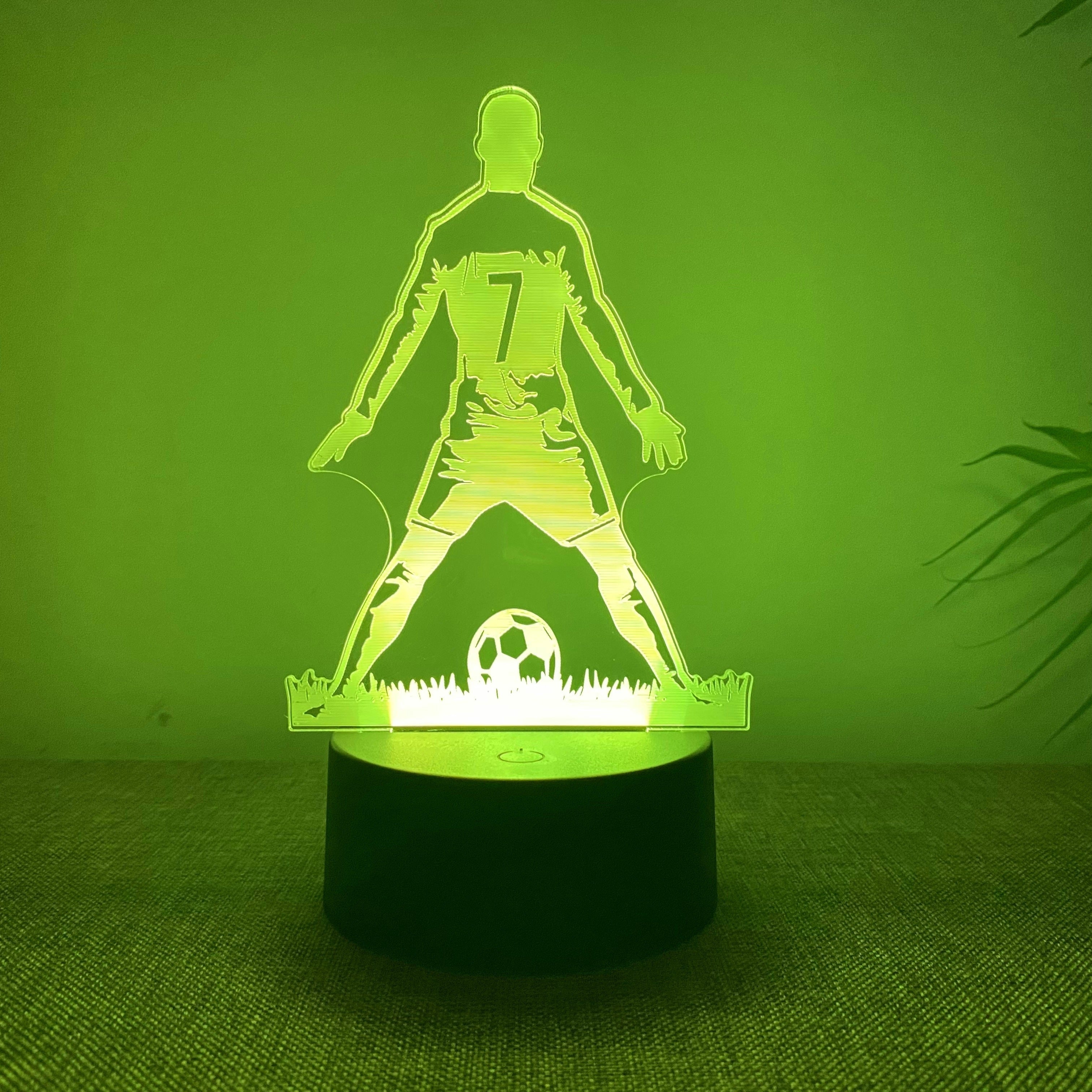 SportGlow - 3D Fotbollsspelare LED Nattlampa med Färgväxling