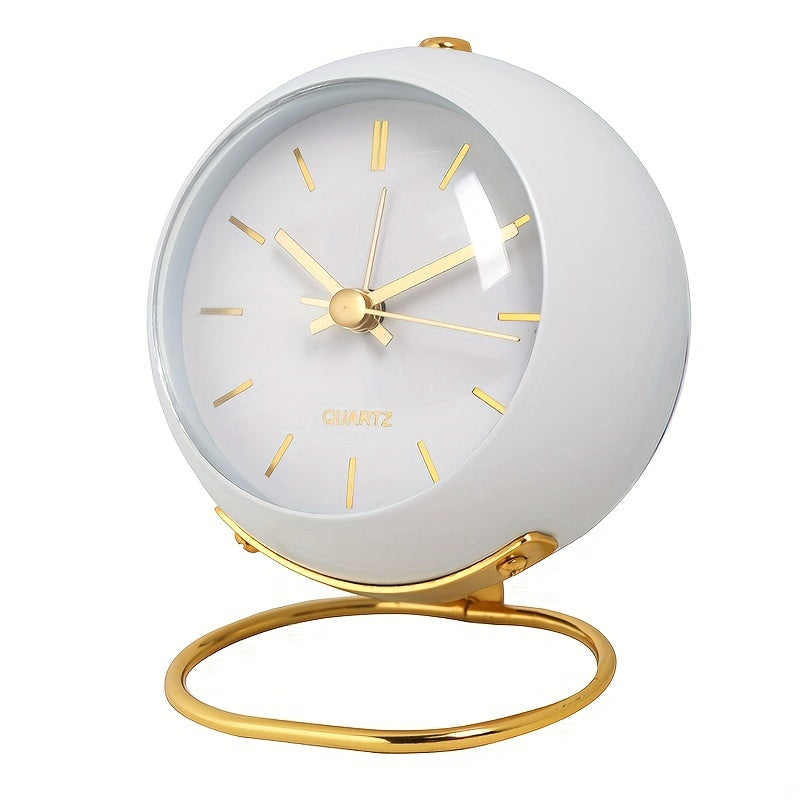 Nordic Silent Desk Clock – Luminösa Visare & Metallram