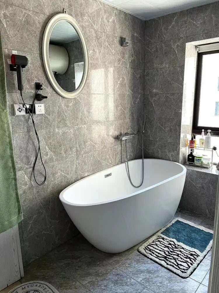 BathCush – Mjuk badmatta med halkfri baksida för eleganta badrum