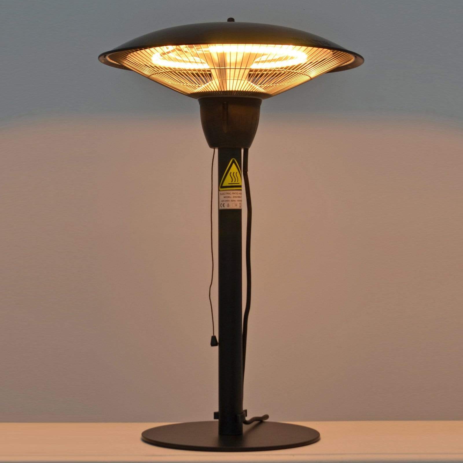 Elektrisk Terrassvärmare med Borddesign