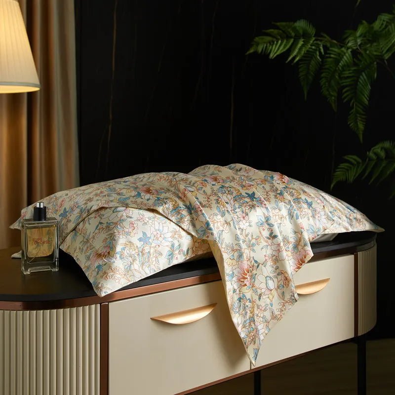 Caressence – Kuddöverdrag av mullbärssilke för lyxig sömnkomfort