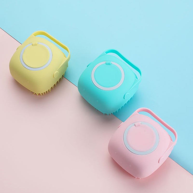 Dogease – Vårdborste med integrerad schampo-dispens och massagefunktion