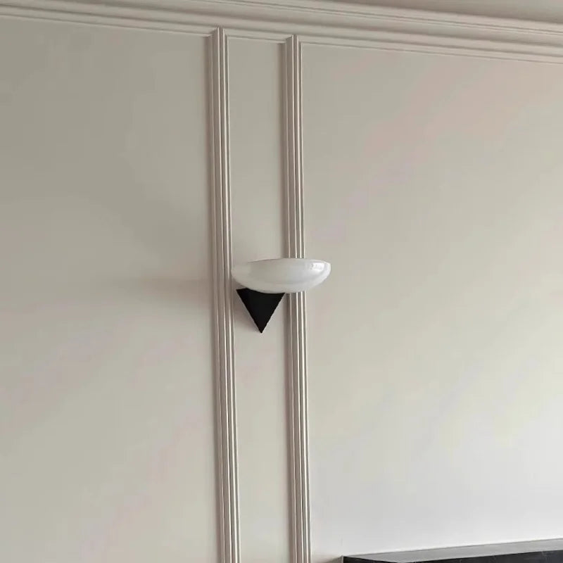 AuroraGlow – Modern Dimbar LED Vägglampa