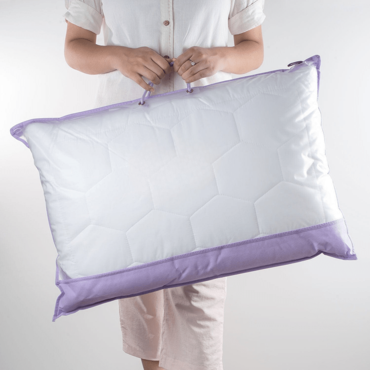 DREAMNEST – Mikrofiberkudde med lavendeldoft för avkopplande sömn