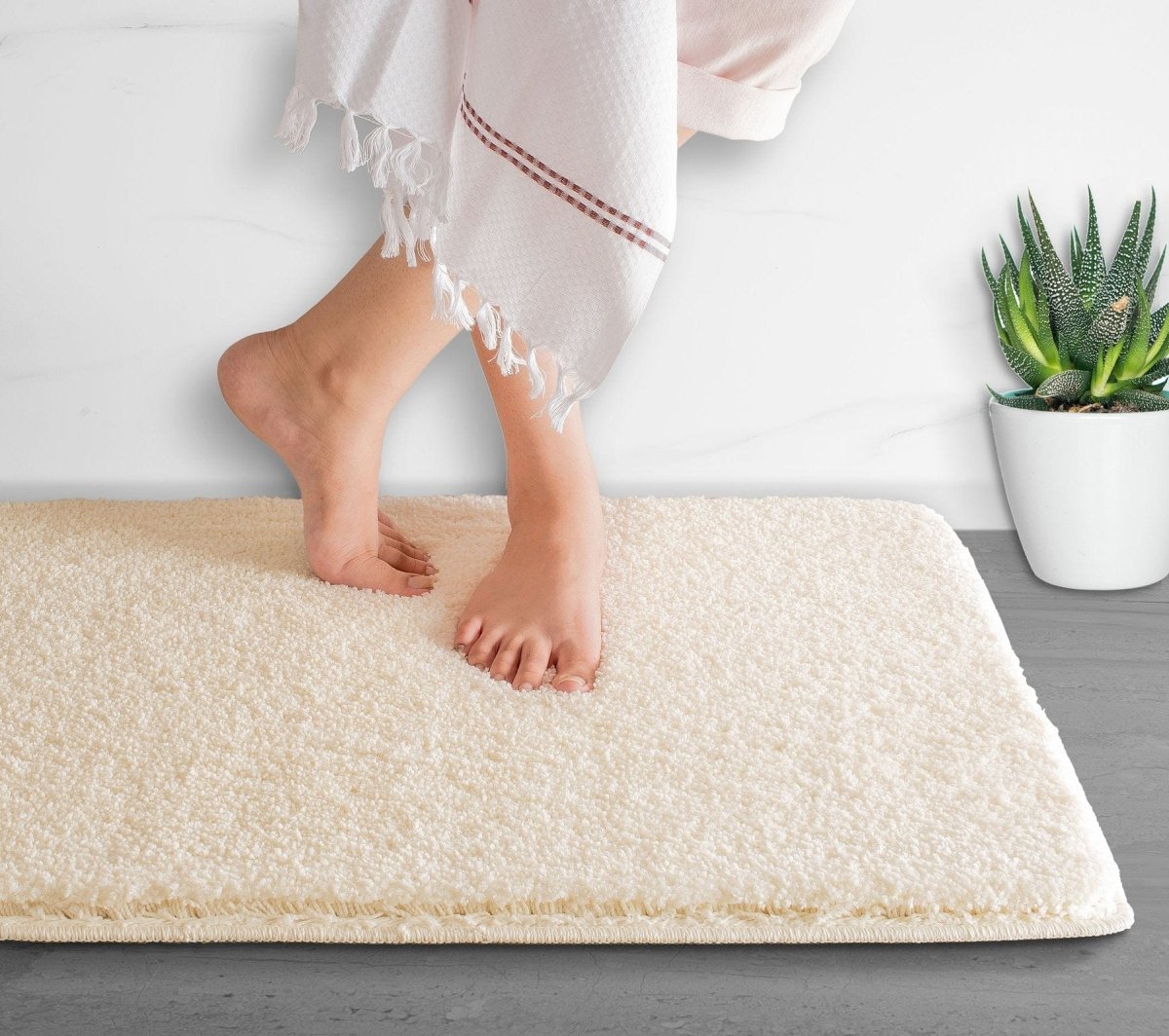 DRYSENSE – Halkfria, ultraabsorberande mikrofiber badmatta för badrumsbekvämlighet