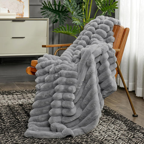 Carvallo - Fuzzy fleece blanket