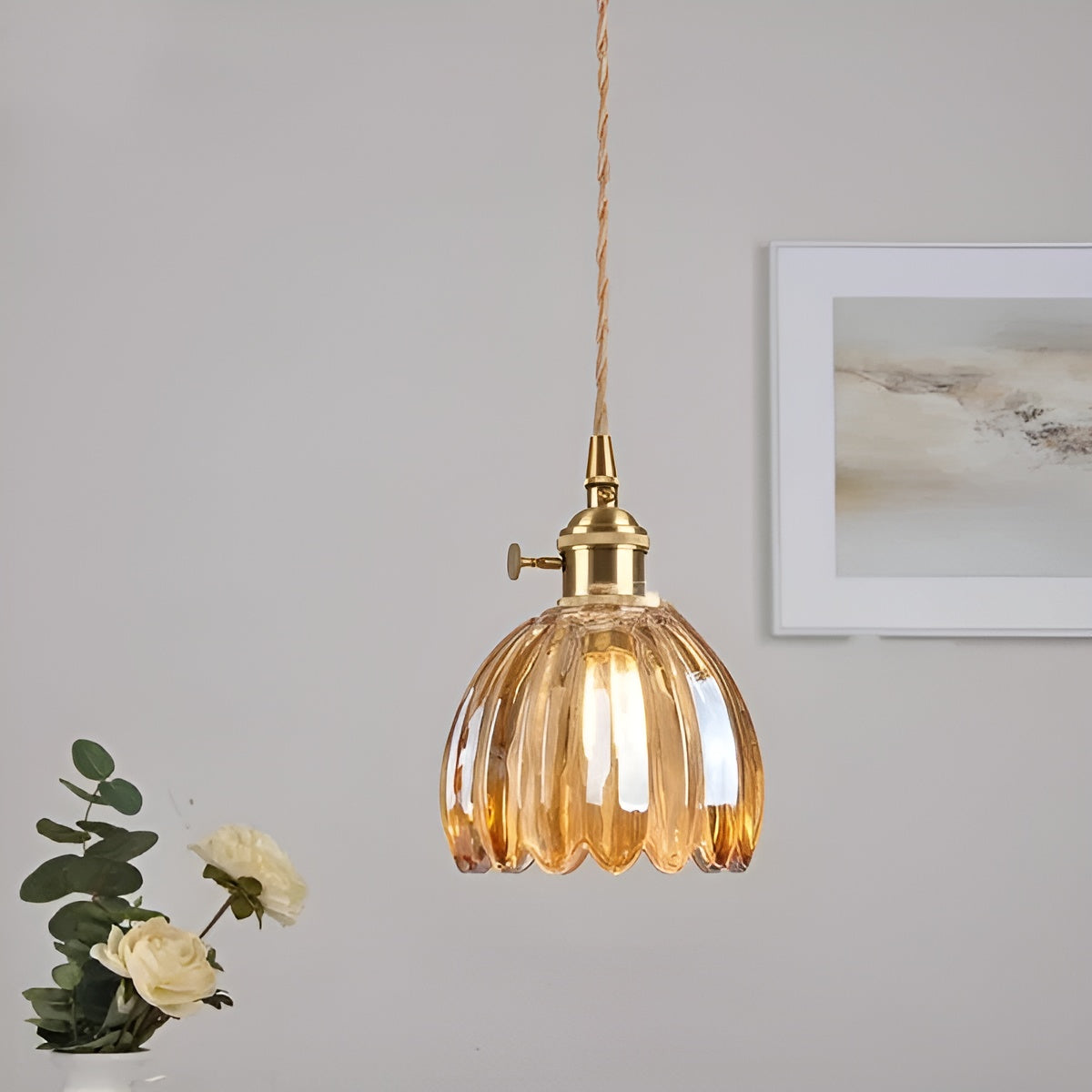 Taklampa med blomglas – Japansk design för mysiga rum