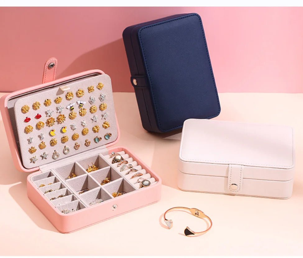 JewelCase – Smyckeskrin i läder för ringar och örhängen