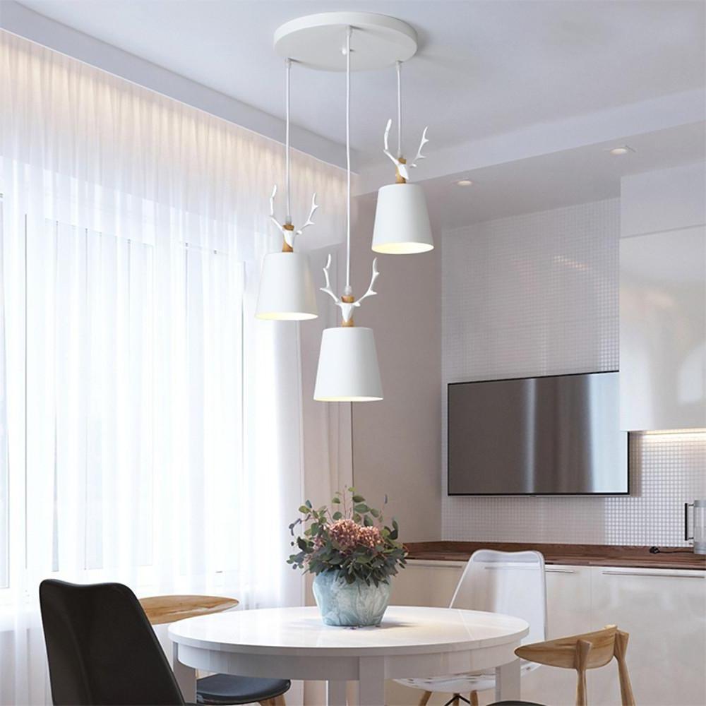3-ljus Renhorn Design LED Klassisk Kandelaber Hängande Lampa