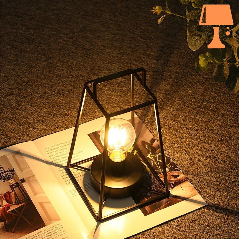 Carvallo - Geometrisk lampa med öppen ram och flytande LED-lampa för modernt inredning