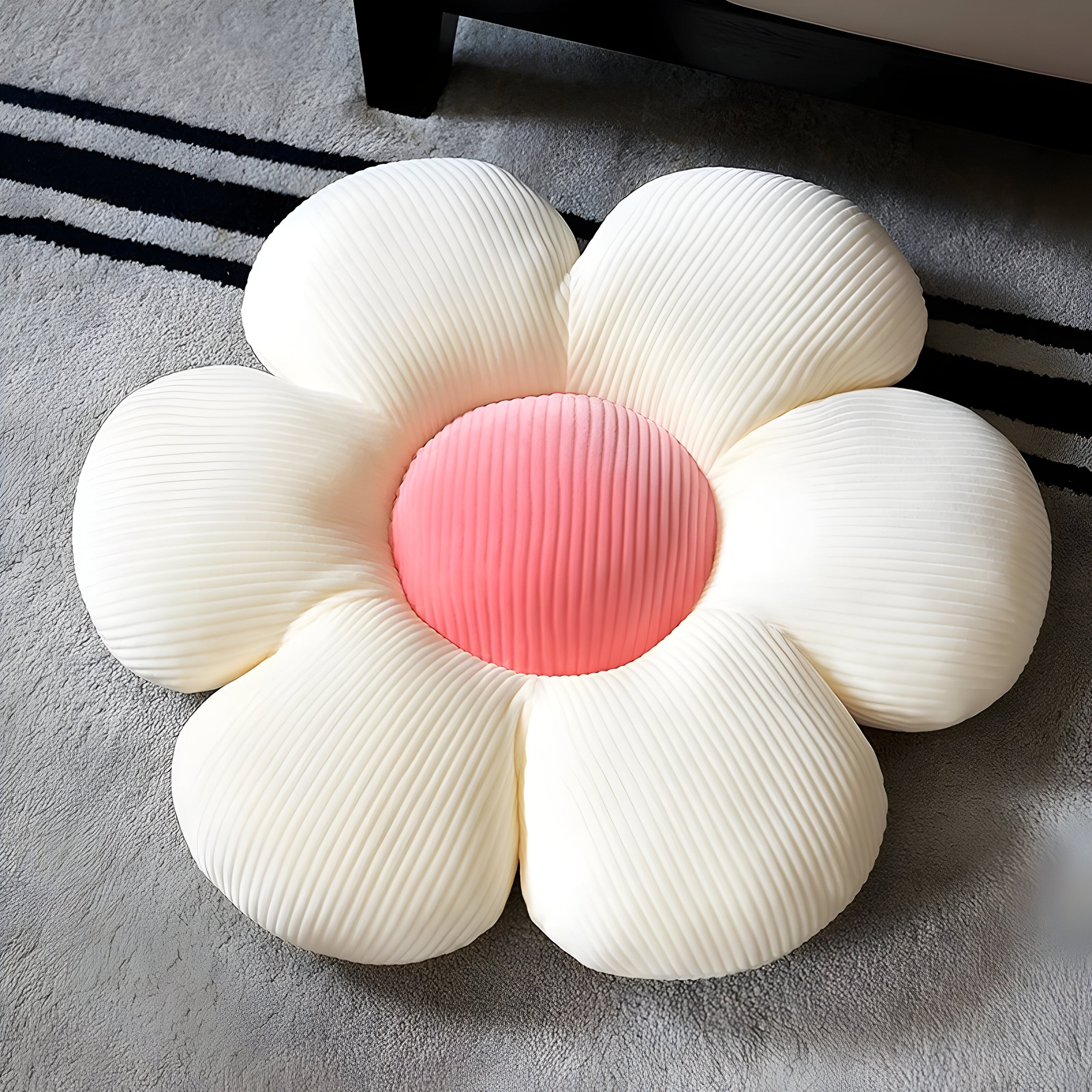 FloraDream Kudde - Mjukt Kudde med Sex Blommor Petal