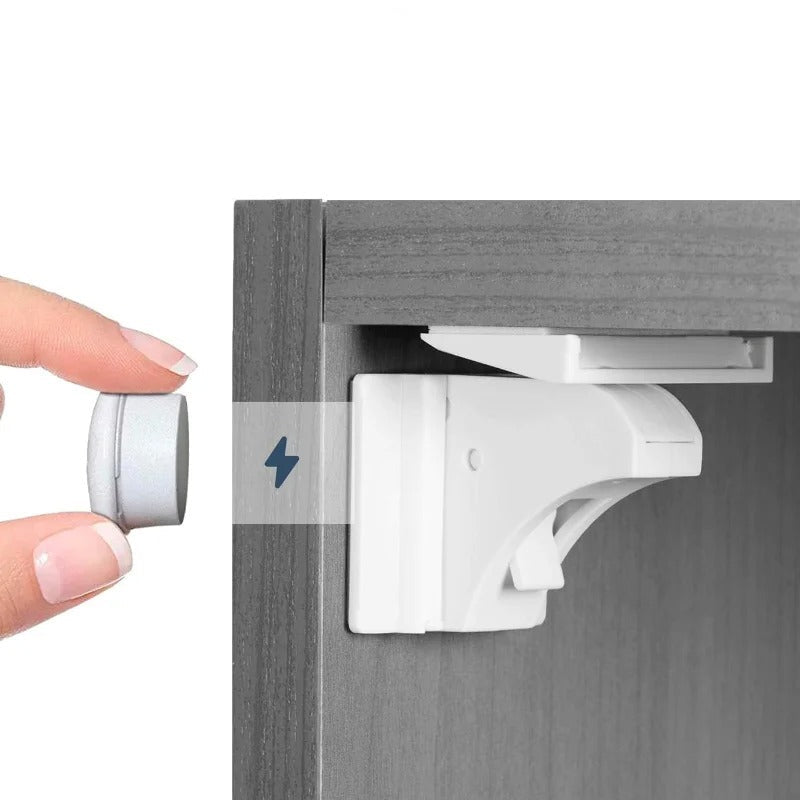 Magnetiskt barnskyddande skåp- och dörrlåsset