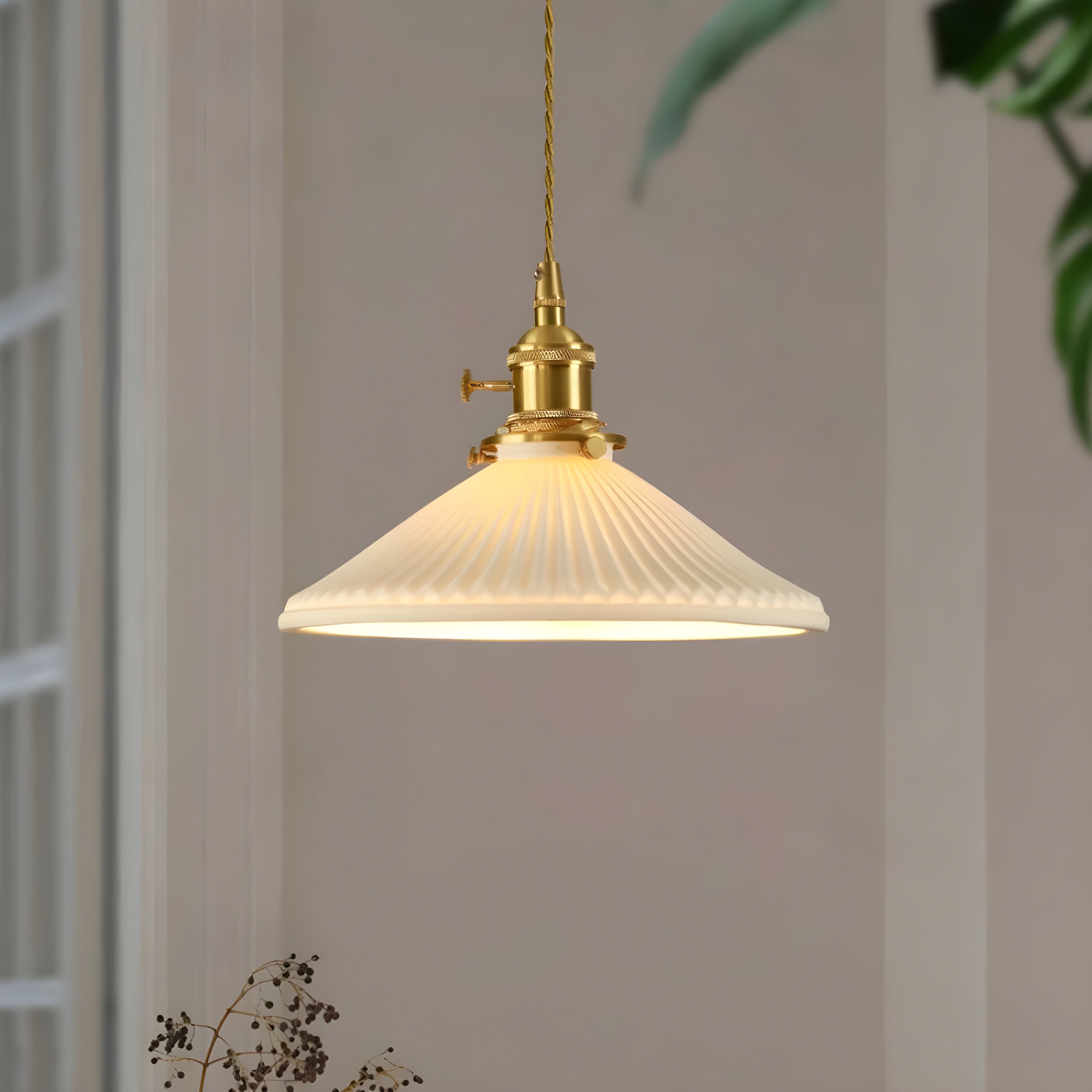 JapandiBeam Light - Japansk keramik hängande lampa med rännmönster