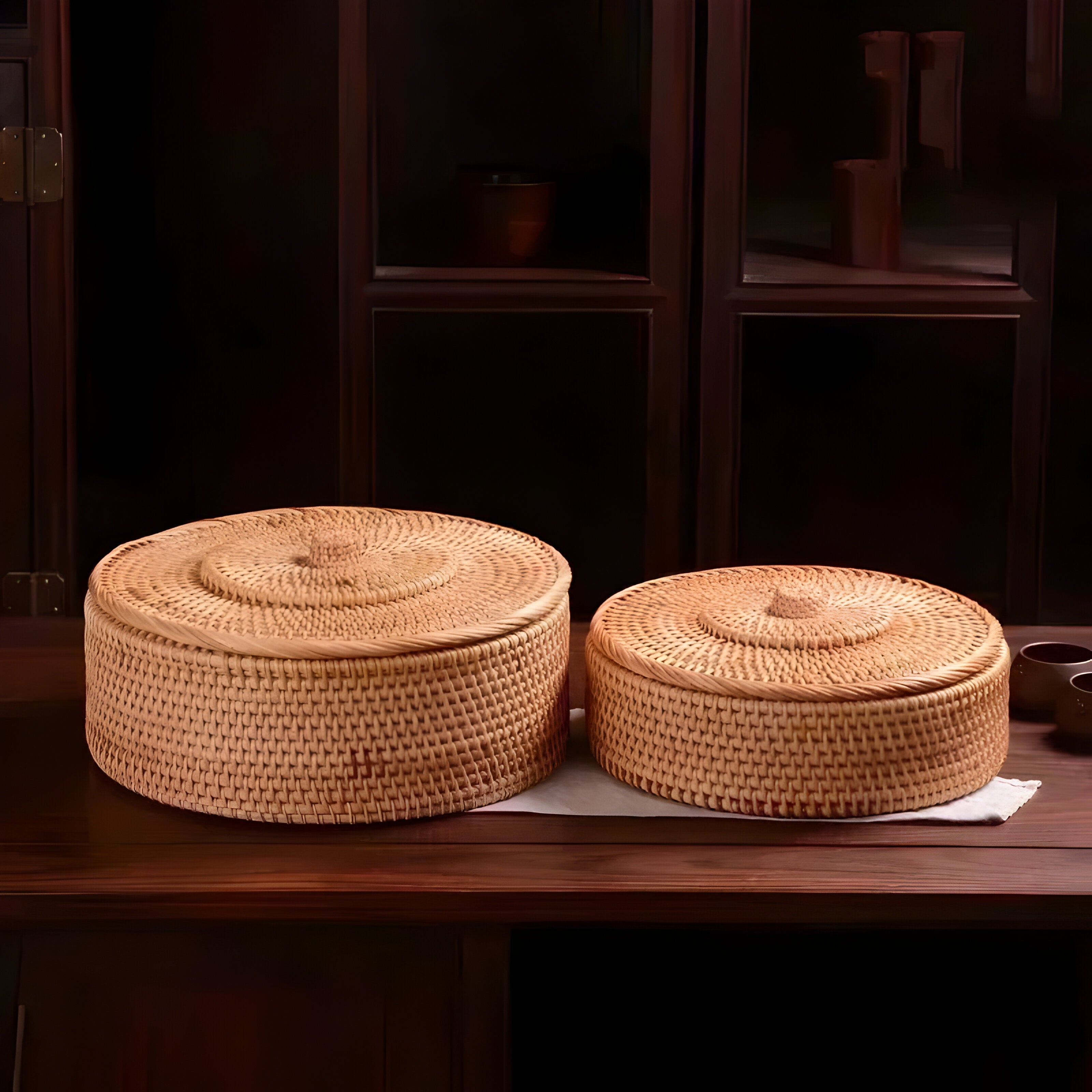 RusticBreeze Korg - Handgjord Rattanförvaringslåda med Lock