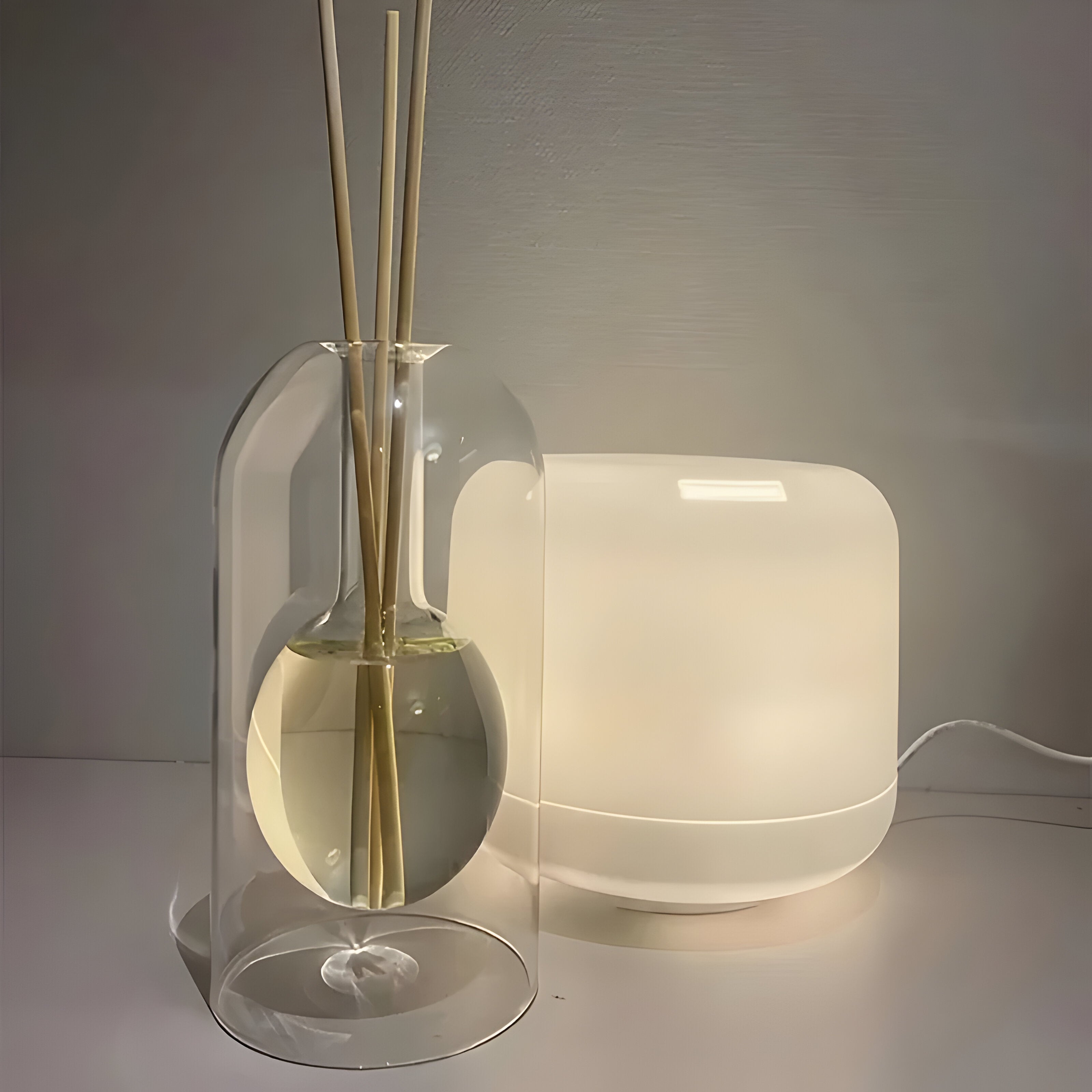 RadianceReed Diffuser - Elegant Aromaterapi Diffuser av Glas