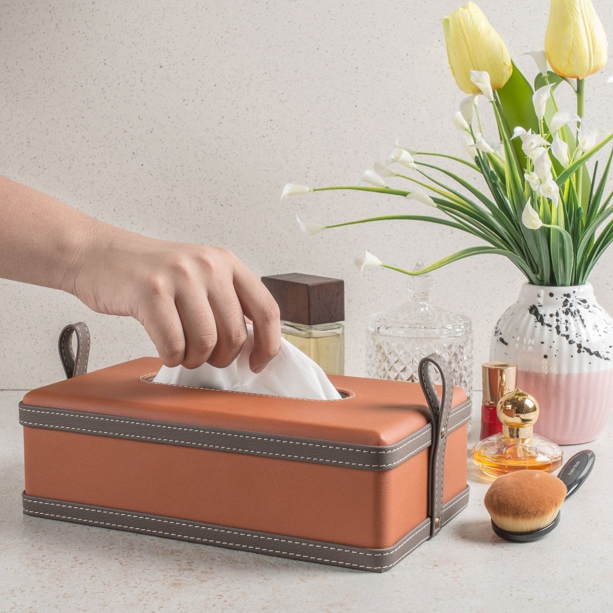 MODERNCASE – handgjord vävnadsbox i konstläder för hemmet och kontoret