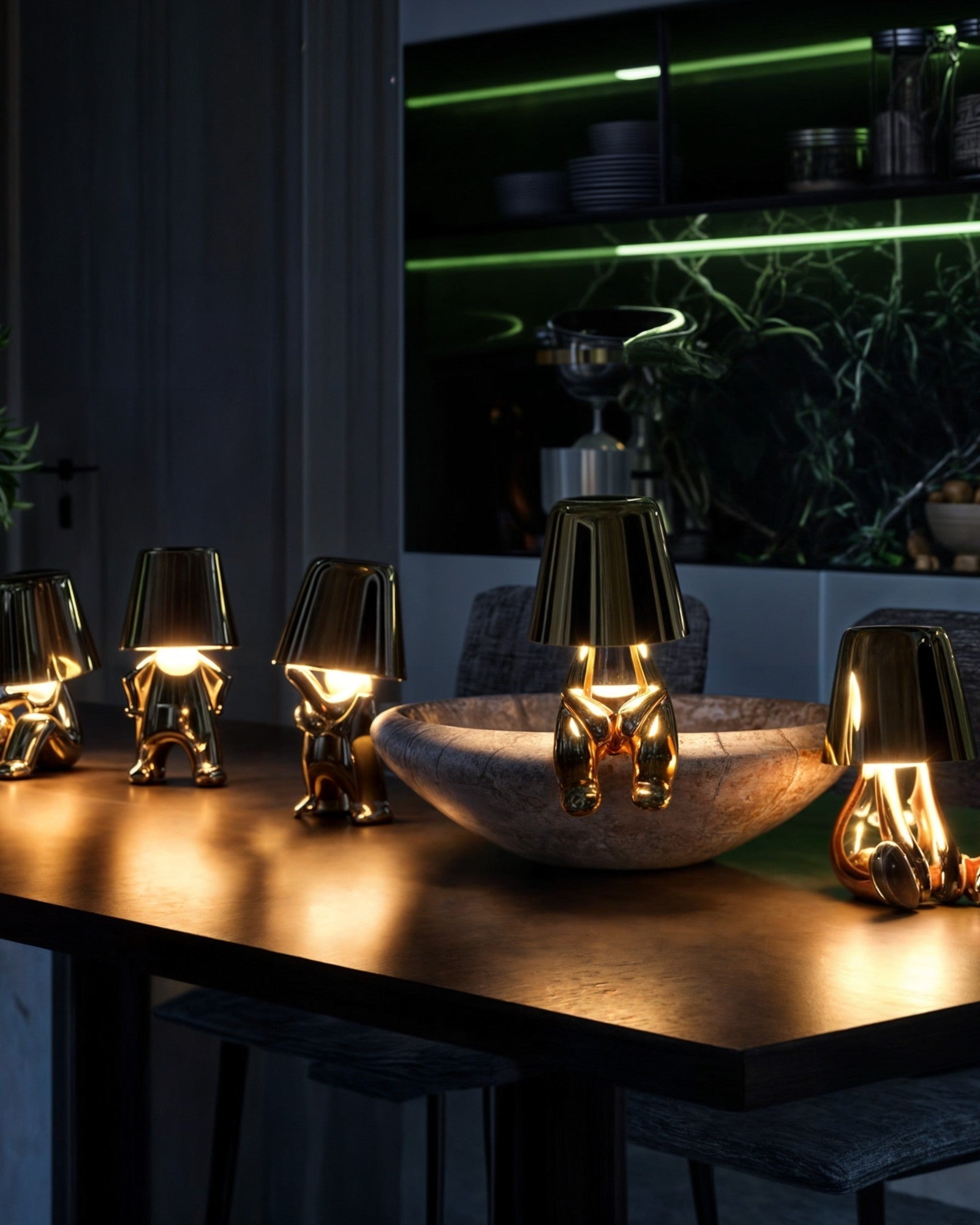 Guld USB uppladdningsbar bordslampa med dimmerfunktion 1800mAh