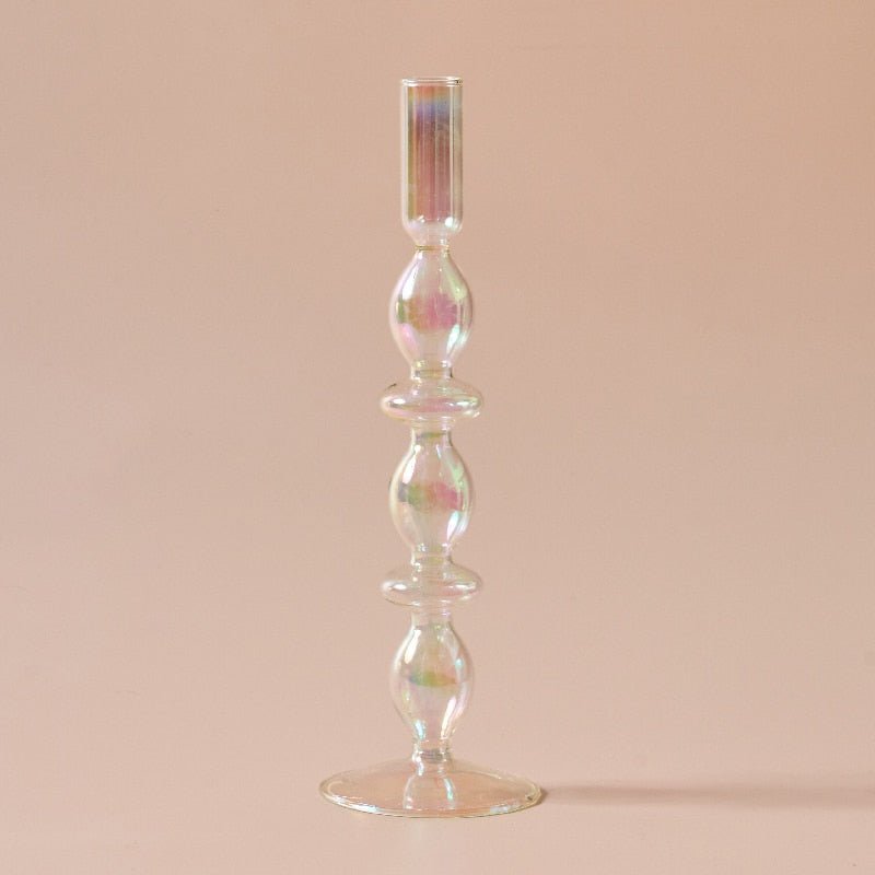 Nordiska iriserande ljushållare i robust glasstil