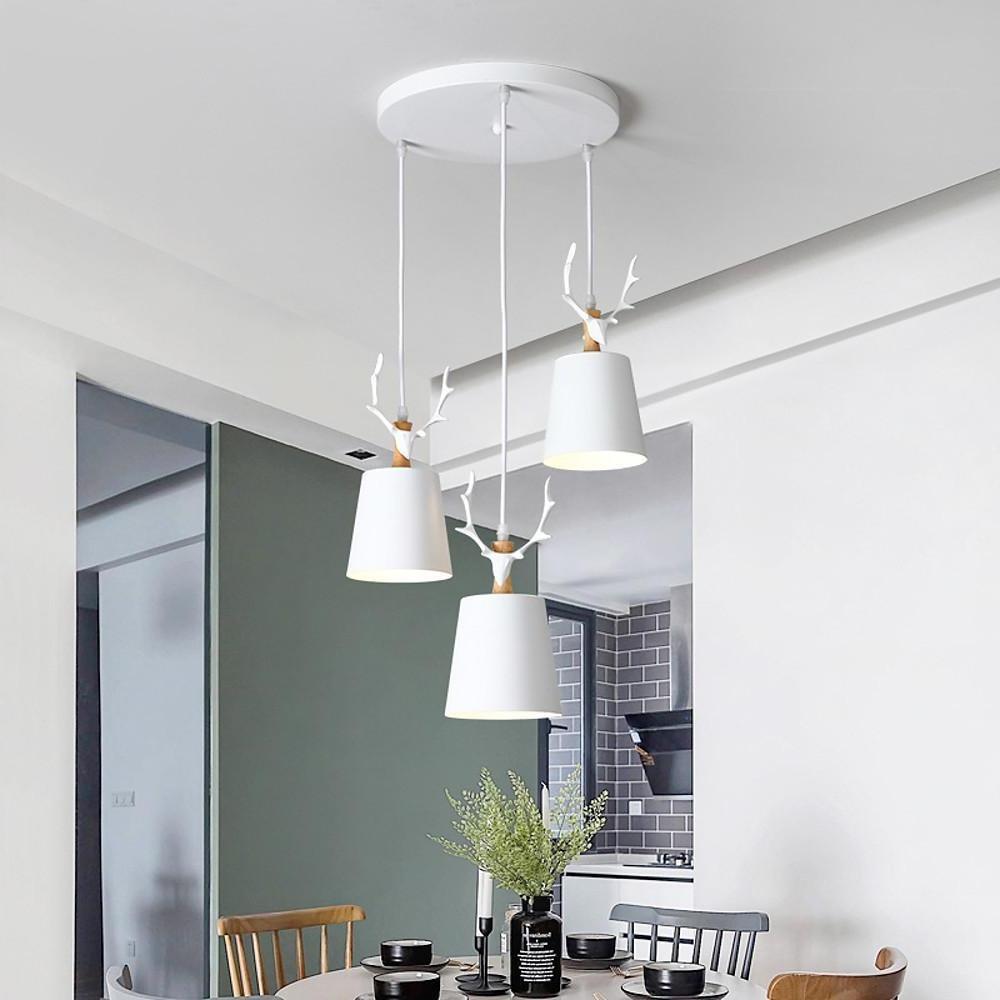 3-ljus Renhorn Design LED Klassisk Kandelaber Hängande Lampa
