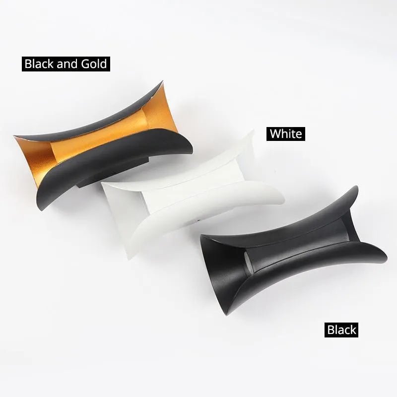 ORR CURVED LED VÄGGLAMPA - Väderbeständig utomhusbelysning med elegant, modern design