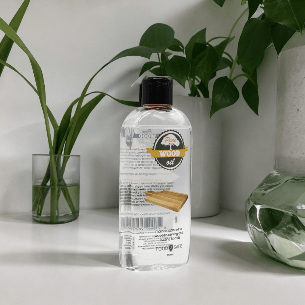Pure Wood Skärbräde-Oljan – 100 ml | Långvarigt skydd & Naturlig glans för köksredskap i trä