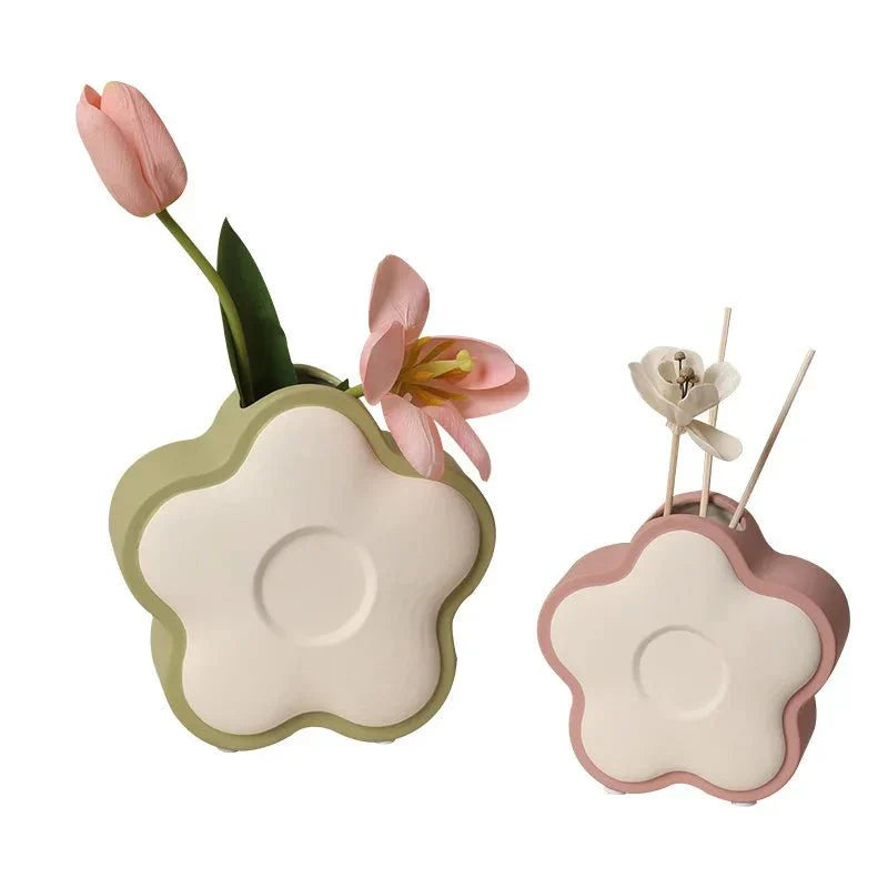 Pastellfärgad Blomformad Keramikvas för Modern Dekor