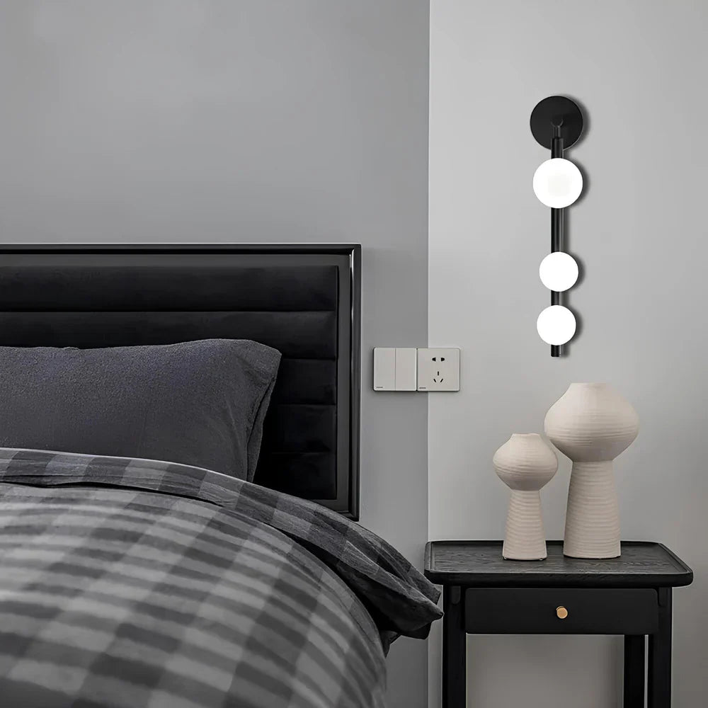 NordAura – Stilren vägglampa med skandinavisk design för modern inredning