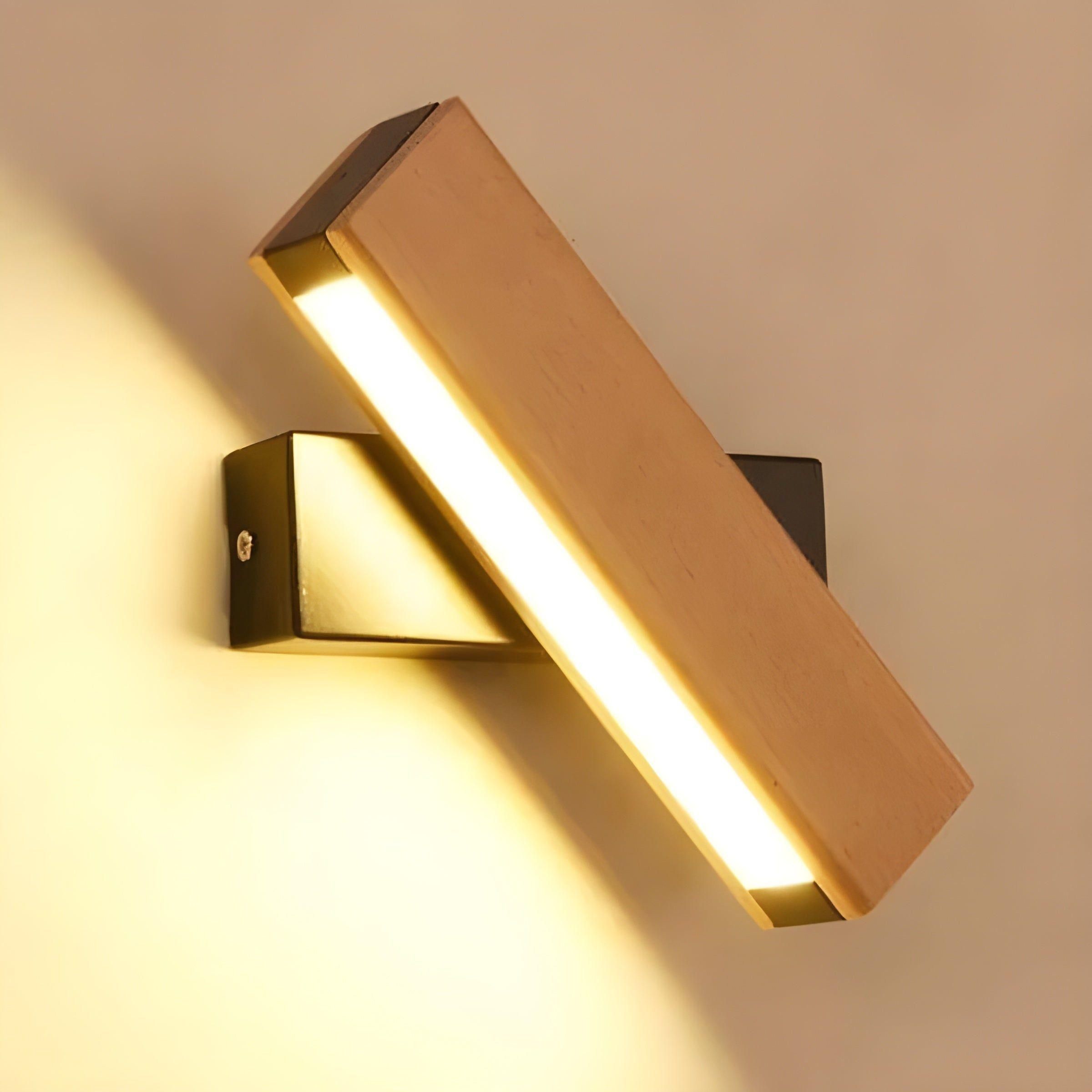 AdjustaLite Light - Nordic Wood Justerbar LED-vägglampa