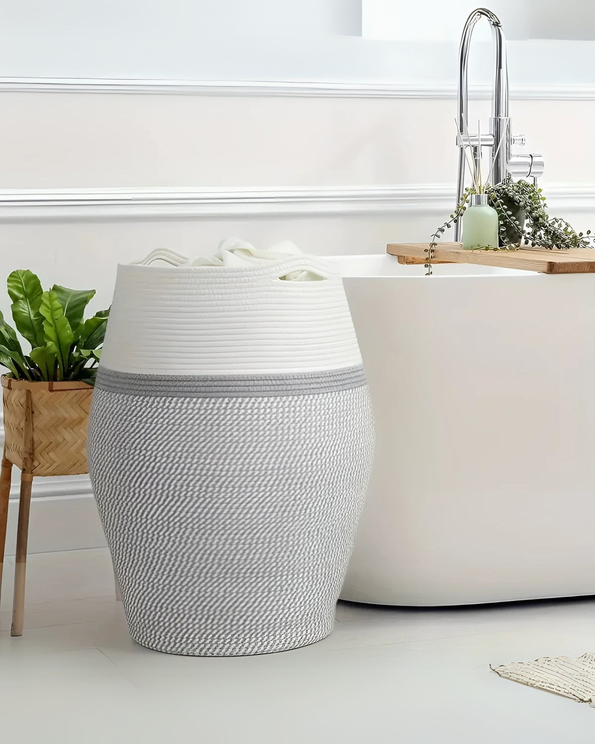 Carvallo - Elegant tvåfärgad tvättkorg för stiligt och praktiskt förvaring