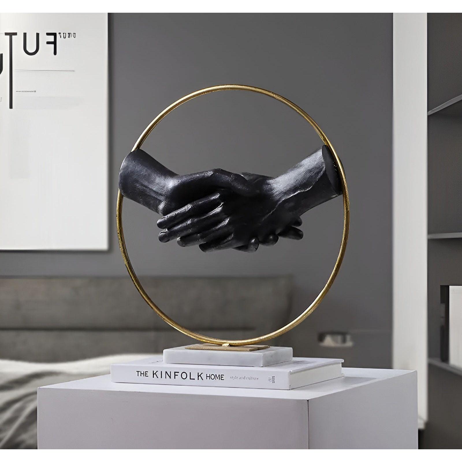Handshake Decor - Kreativ Skakande Händer Staty för Lyxig Dekoration