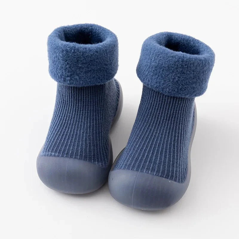 TinySteps Grip Socks - Halkfria babystrumpor med gummisula för säkra första steg