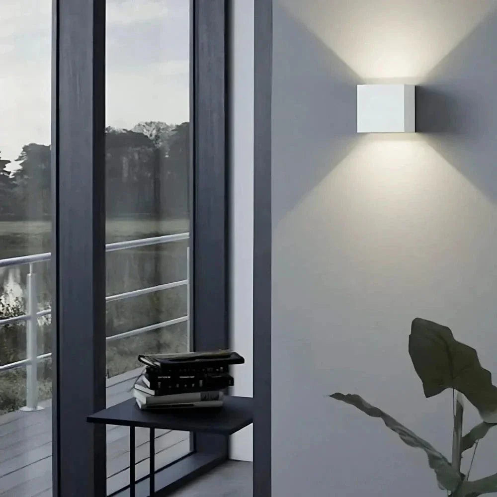 Justerbar LED-vägglampa