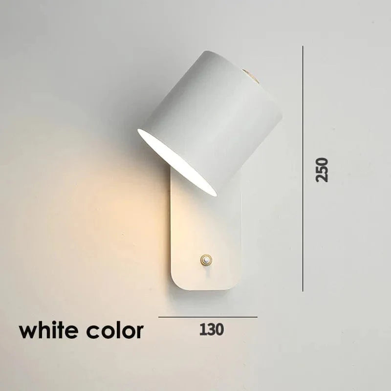 Justerbar Nordisk Vägglampa med Rotabel Sconcelampa och Integrerad Strömbrytare – Inomhus Vägglampor för Heminredning