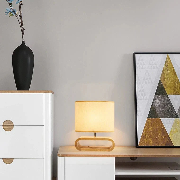 Nordisk Bordlampa Med Träbas – Tygskärm - E27 Lampa - Stilren Design - Ideal För Sängbord - Skrivbord - Vardagsrumsbelysning