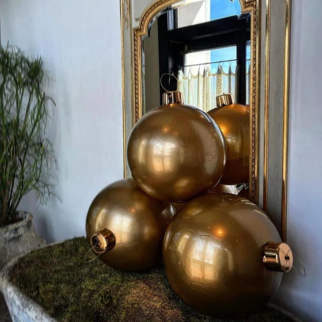 Carvallo - Uppblåsbar jätte julkula