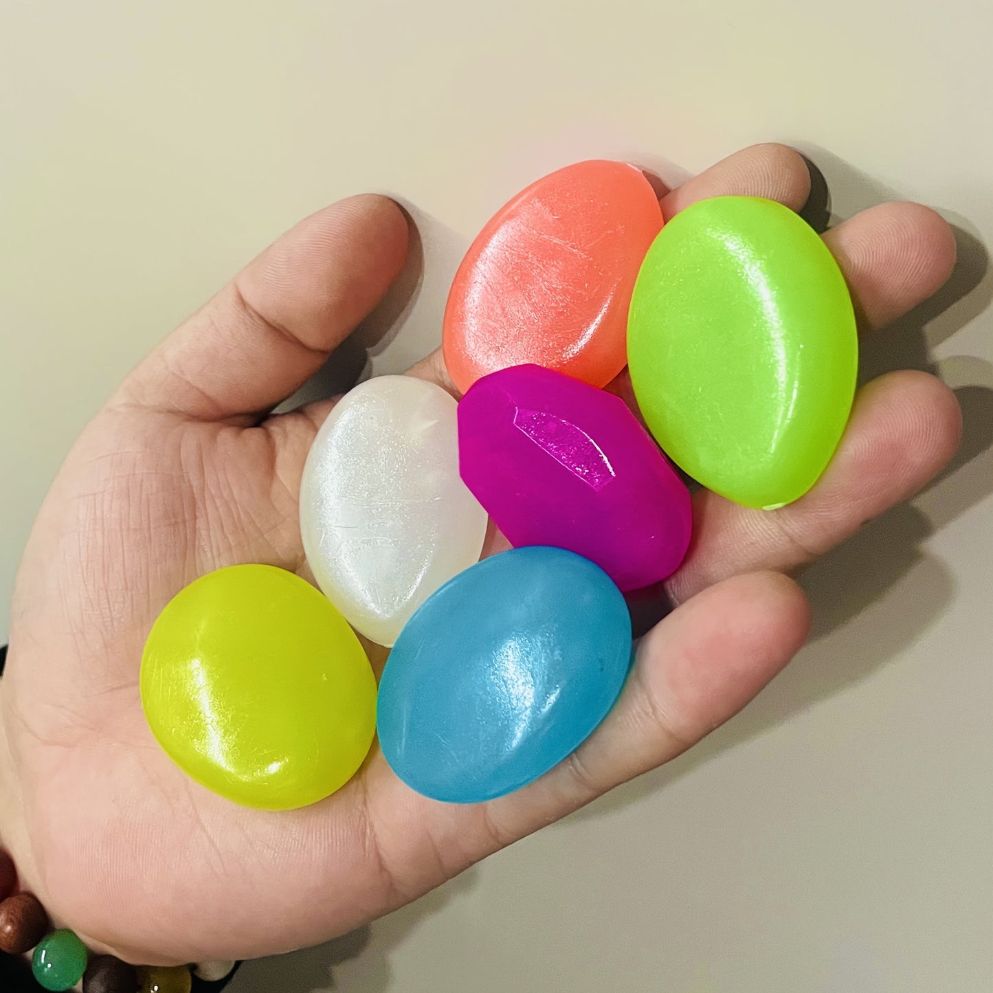 Carvallo Luminiva | 31 stycken | Ø 4,5 cm | Självlysande & Återanvändbar | För trädgård, väg & dekoration