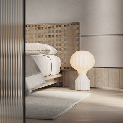 Serenité Silke Kap Table Lamp