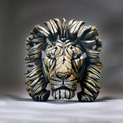 Lifelike gorilla figure made of resin for decoration
