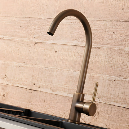 TapWise Köksblandare – Enkel Spaksmixer Tillverkad av Solitt Mässing