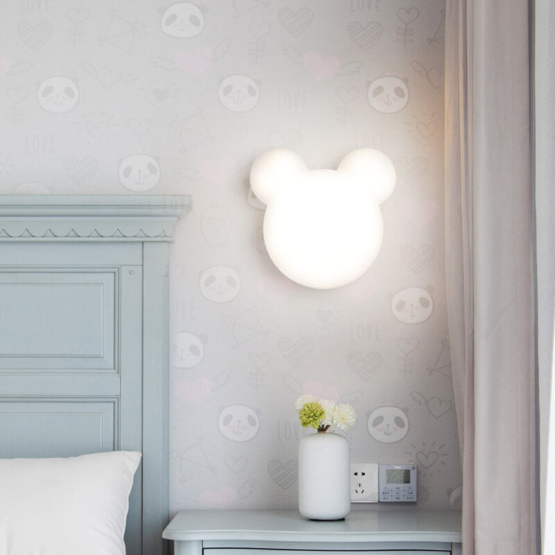 BearBright - Lekfull LED Vägglampa med Björn Design