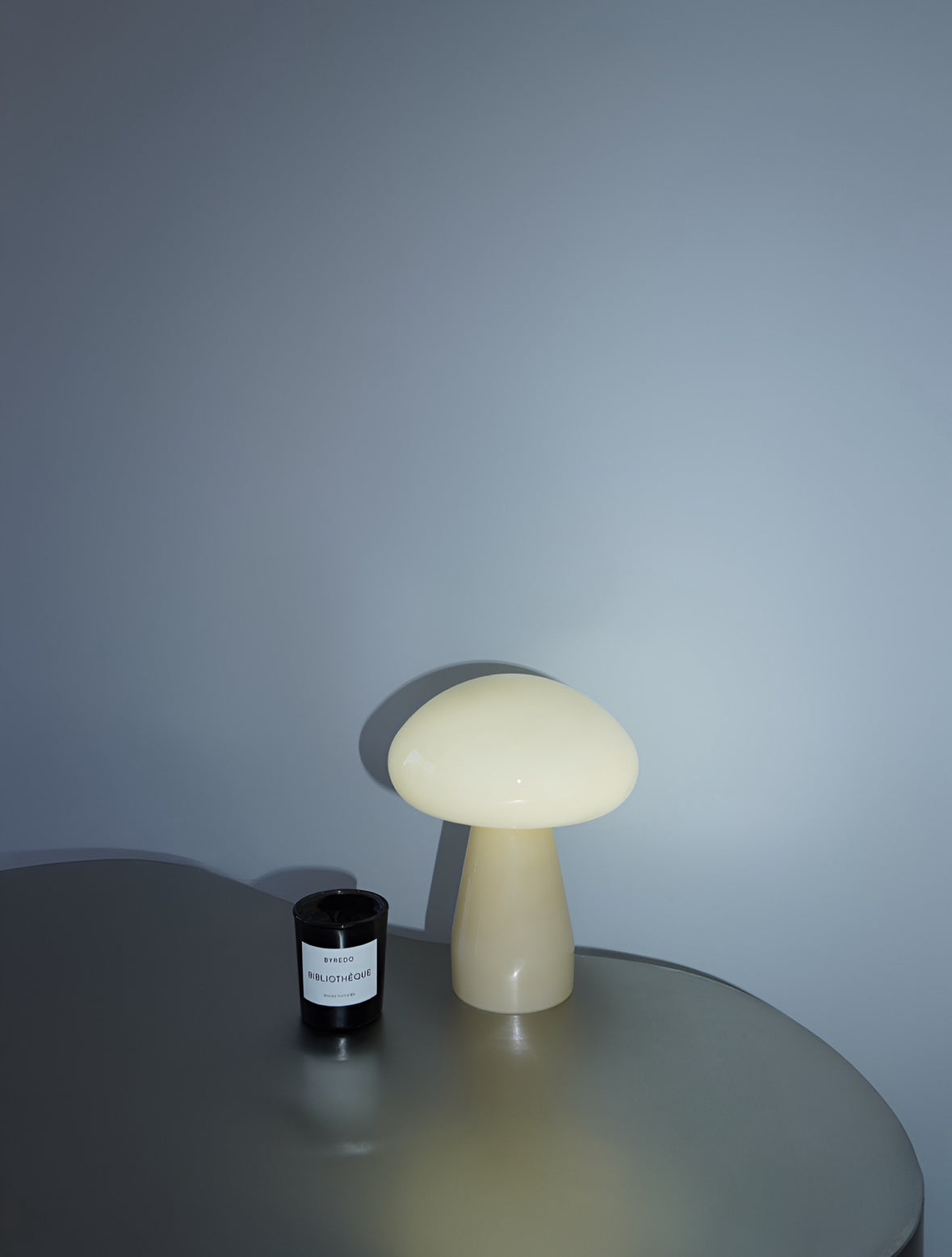 LucienLuxe – Elegant designbordslampa