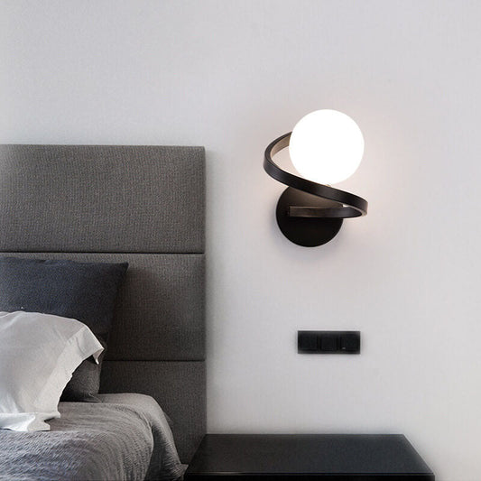 Modern minimalistisk böjd LED-vägglampa med 1 ljus